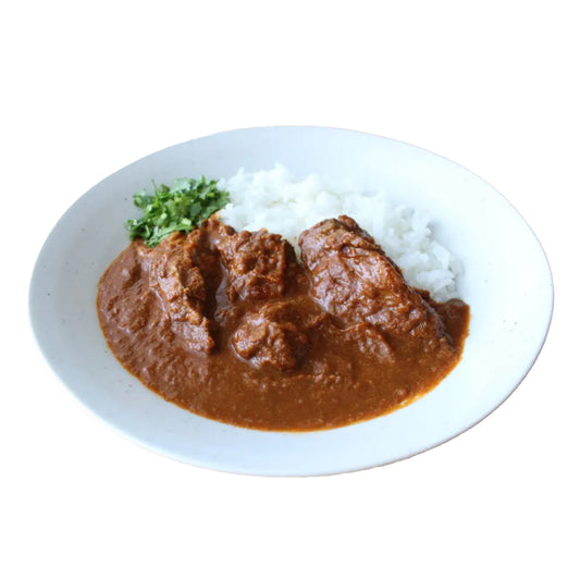 マトンがゴロッ!と入った贅沢レトルトカレー