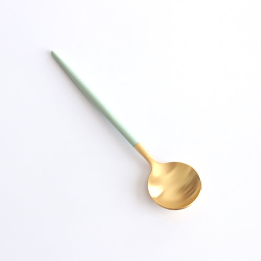 この組み合わせが可愛い!ポルトガル生まれの小さなティースプーン