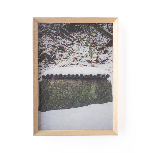 職人が作った、無垢の桐の本額縁