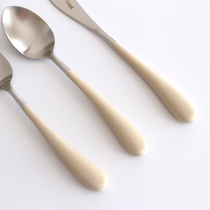 「不思議の国のアリス」をイメージした可愛いカトラリーセット